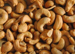 The Nutty Secret to Better Health: Exploring the Health Benefits of Cashews