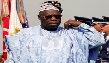 Obasanjo Criticizes National Assembly