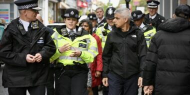London Officials Rally Mobile Industry to Curb Phone